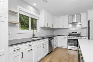 11639 SW Champlin Ln, Beaverton, OR 97007 - Photo 19