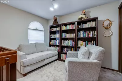 2119 NE 158th Ave, Portland, OR 97230 - Photo 23