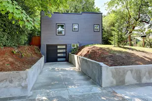 1330 NE 33rd Ave, Portland, OR 97232 - Photo 17