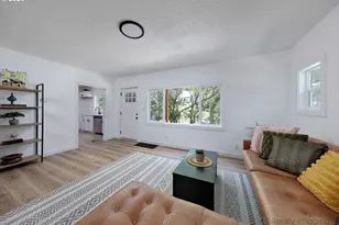 1330 NE 33rd Ave, Portland, OR 97232 - Photo 5