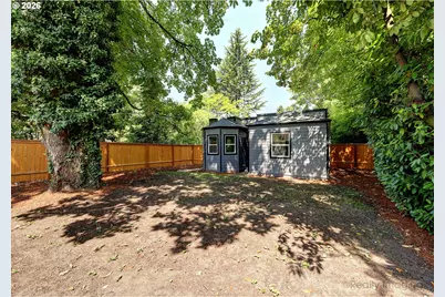 1330 NE 33rd Ave, Portland, OR 97232 - Photo 15