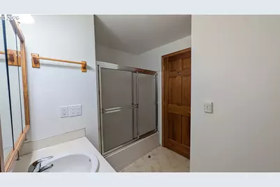 1800 Carver Pl, Cottage Grove, OR 97424 - Photo 17