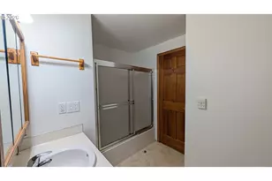 1800 Carver Pl, Cottage Grove, OR 97424 - Photo 17