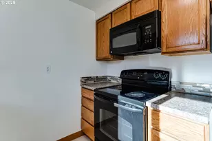 3503 Oregon Ave, Springfield, OR 97478 - Photo 11