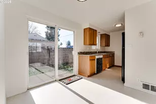 3503 Oregon Ave, Springfield, OR 97478 - Photo 9