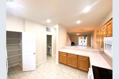 17446 SW October Ct, Beaverton, OR 97003 - Photo 17