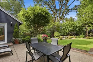 847 NE Rogahn St, Hillsboro, OR 97124 - Photo 43