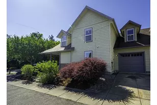 923 Bellview Ave, Ashland, OR 97520 - Photo 11