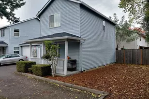 2236 SE 89th Ave, Portland, OR 97216 - Photo 3