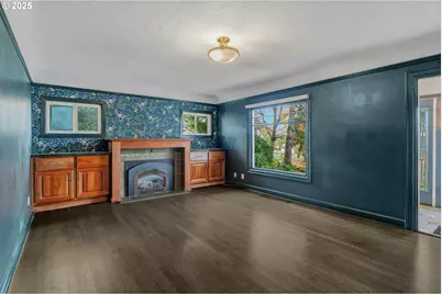 3760 SW 96th Ave, Portland, OR 97225 - Photo 5