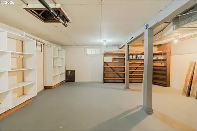 3760 SW 96th Ave, Portland, OR 97225 - Photo 21