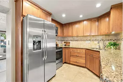 665 E Dartmouth St, Gladstone, OR 97027 - Photo 9