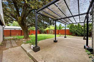 2120 SE 117th Ave, Portland, OR 97216 - Photo 27