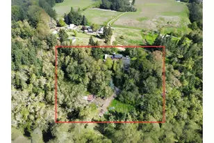 28500 Ruth Ln, Eugene, OR 97402 - Photo 3