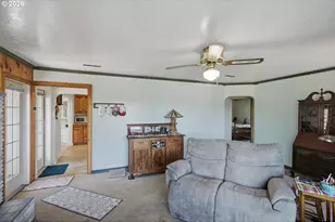 1954 Madrona St, North Bend, OR 97459 - Photo 5