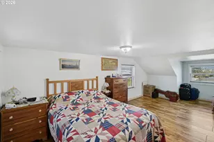 1954 Madrona St, North Bend, OR 97459 - Photo 19