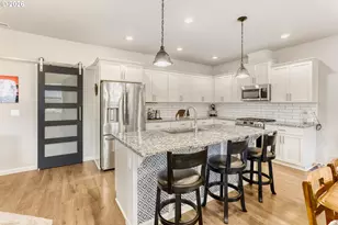 1658 36th Pl, Forest Grove, OR 97116 - Photo 9