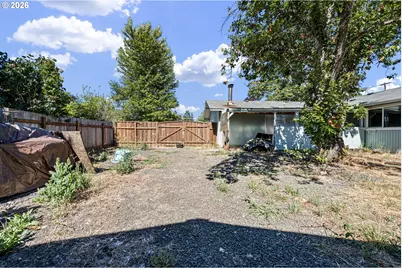 50 S 16th St, Cottage Grove, OR 97424 - Photo 25
