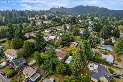 11102 NE Beech St, Portland, OR 97220 - Photo 43