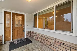 11102 NE Beech St, Portland, OR 97220 - Photo 3