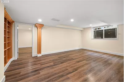 11102 NE Beech St, Portland, OR 97220 - Photo 27