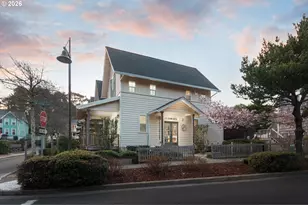 617 SW 27th Way, Lincoln City, OR 97367 - Photo 13