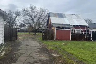 734 Alder St, Medford, OR 97501 - Photo 15