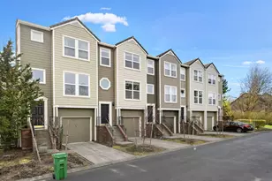 2622 NW Kennedy Ct, Portland, OR 97229 - Photo 3