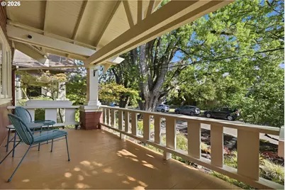 4511 SE Clay St, Portland, OR 97215 - Photo 3