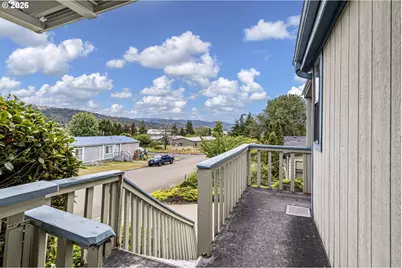 3626 NW Broad St, Roseburg, OR 97471 - Photo 29
