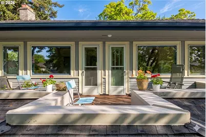 2415 NE 25th Ave, Portland, OR 97212 - Photo 5