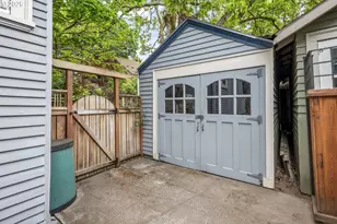 2415 NE 25th Ave, Portland, OR 97212 - Photo 43