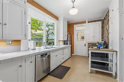 2415 NE 25th Ave, Portland, OR 97212 - Photo 19