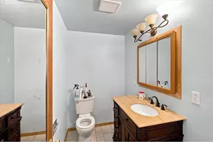 960 Grape St, Sweet Home, OR 97386 - Photo 27