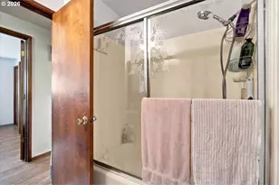 960 Grape St, Sweet Home, OR 97386 - Photo 37