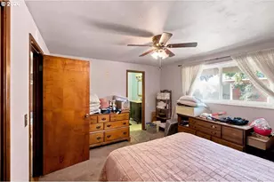 960 Grape St, Sweet Home, OR 97386 - Photo 25