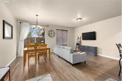 10907 NE 44th St, Vancouver, WA 98682 - Photo 3