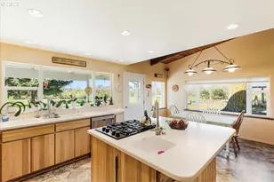 15680 Hwy 47, Yamhill, OR 97148 - Photo 23