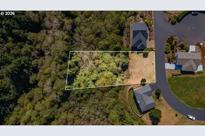 View Of The Bay #15, Depoe Bay, OR 97341 - Photo 3