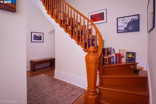133 NW 18th Ave, Portland, OR 97209 - Photo 11