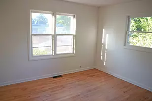 18230 NE Flanders St, Portland, OR 97230 - Photo 9