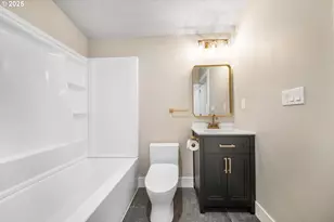 7216 N Ivanhoe St, Portland, OR 97203 - Photo 19