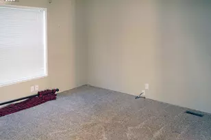 13460 SE Raymond St, Portland, OR 97236 - Photo 15