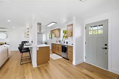 1682 Larkspur Loop, Eugene, OR 97401 - Photo 11