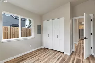 494 17th St, Salem, OR 97301 - Photo 43
