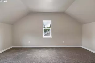 494 17th St, Salem, OR 97301 - Photo 23