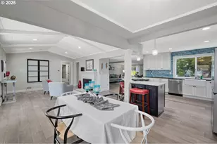 8444 SW 58th Ave, Portland, OR 97219 - Photo 9