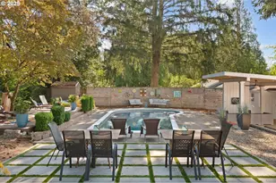 8444 SW 58th Ave, Portland, OR 97219 - Photo 41