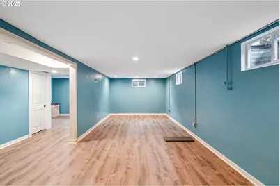 2209 SE 178th Ave, Portland, OR 97233 - Photo 21