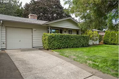 2209 SE 178th Ave, Portland, OR 97233 - Photo 3